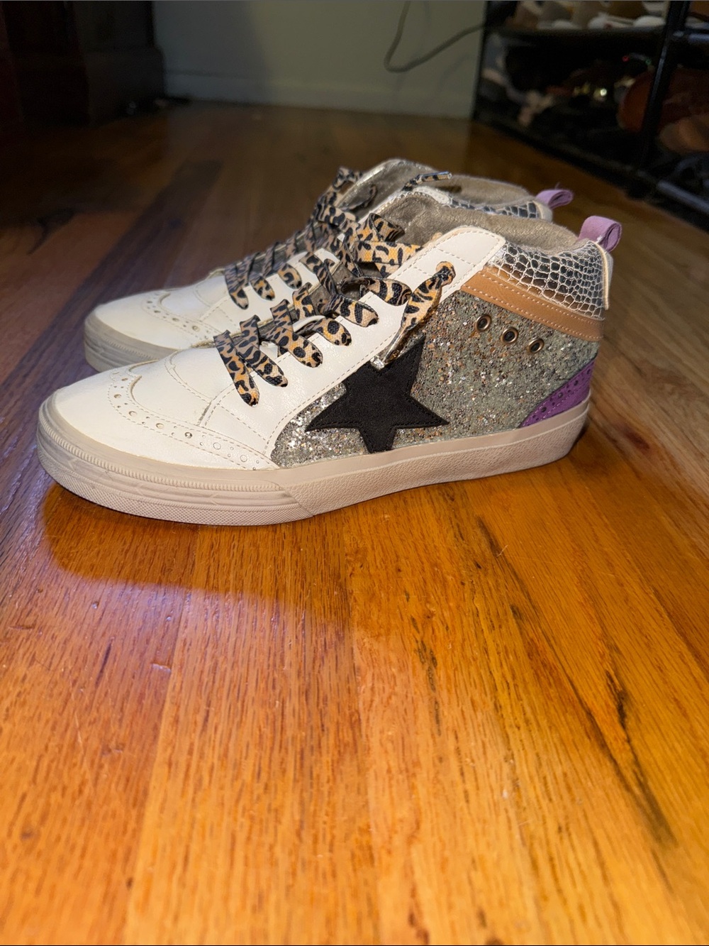ShuShop White High-Top Sneakers with Black Star, Silver Glitter & Purple Trim